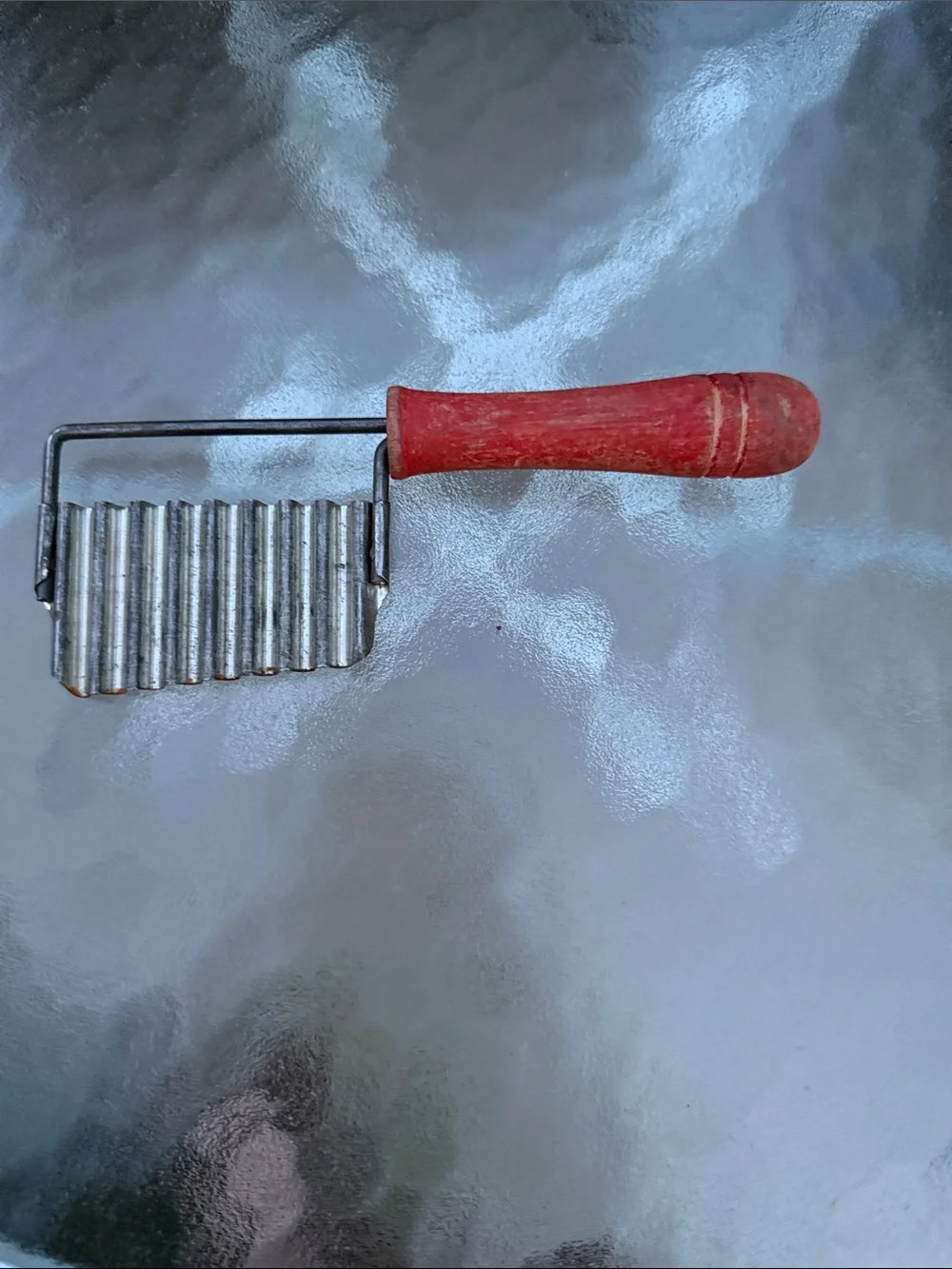 Vintage Crinkle Cutter with Red Handle